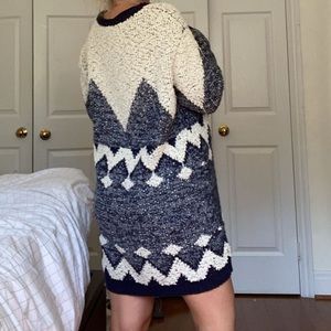 Woven blue and white pattern cardigan sweater